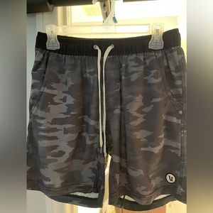 Vuori Kore shorts. Size M. No liner. Camo colored.